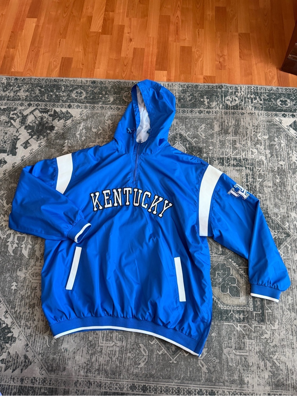 Russell Athletic men’s University of Kentucky pullover size 4XL